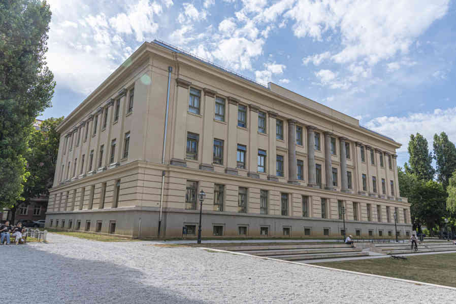 Croacia - Zagreb 45 - Facultad de Ingeniería Química y Tecnología.jpg
